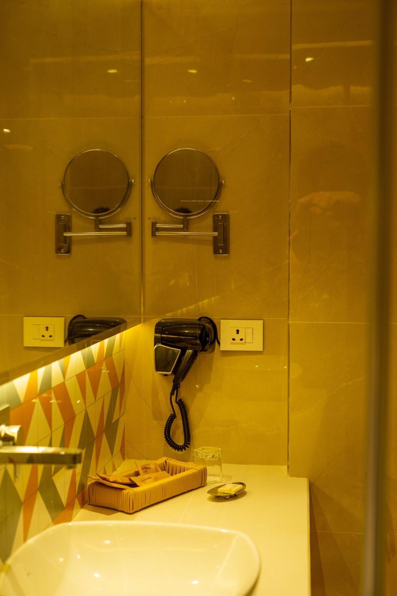 Best Western Ah1 Amritsar Zewnętrze zdjęcie